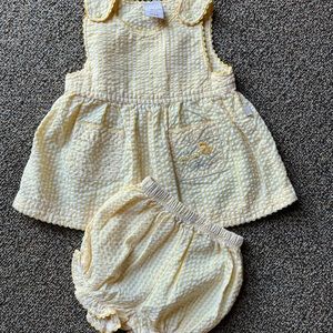 NWOT OshKosh seersucker yellow little chickie, two-piece romper set SZ 3-6M